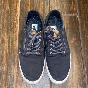 Vans Men’s Tie Up shoes